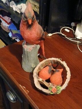 Decorative Red Cardinal Bird Figurine with Nest - Pets Bird Decor